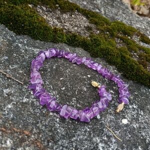 VTG handmade chipped amethyst bracelet, gorpcore vibes, bohemian chic, bodycon